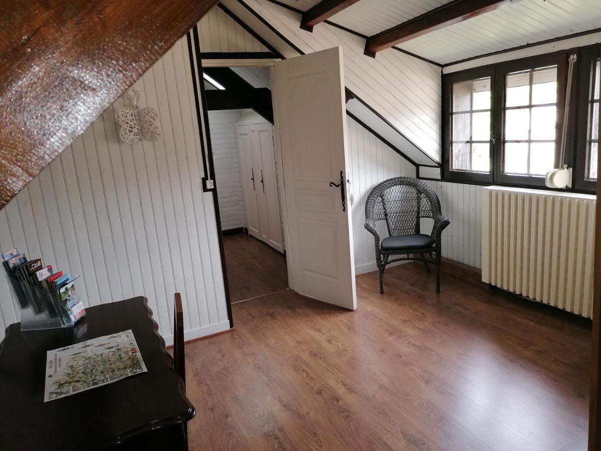 La Cle Des Champs Villa Longueval Bagian luar foto