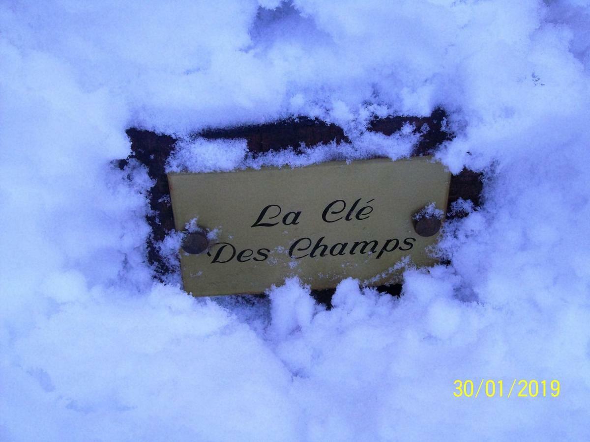 La Cle Des Champs Villa Longueval Bagian luar foto